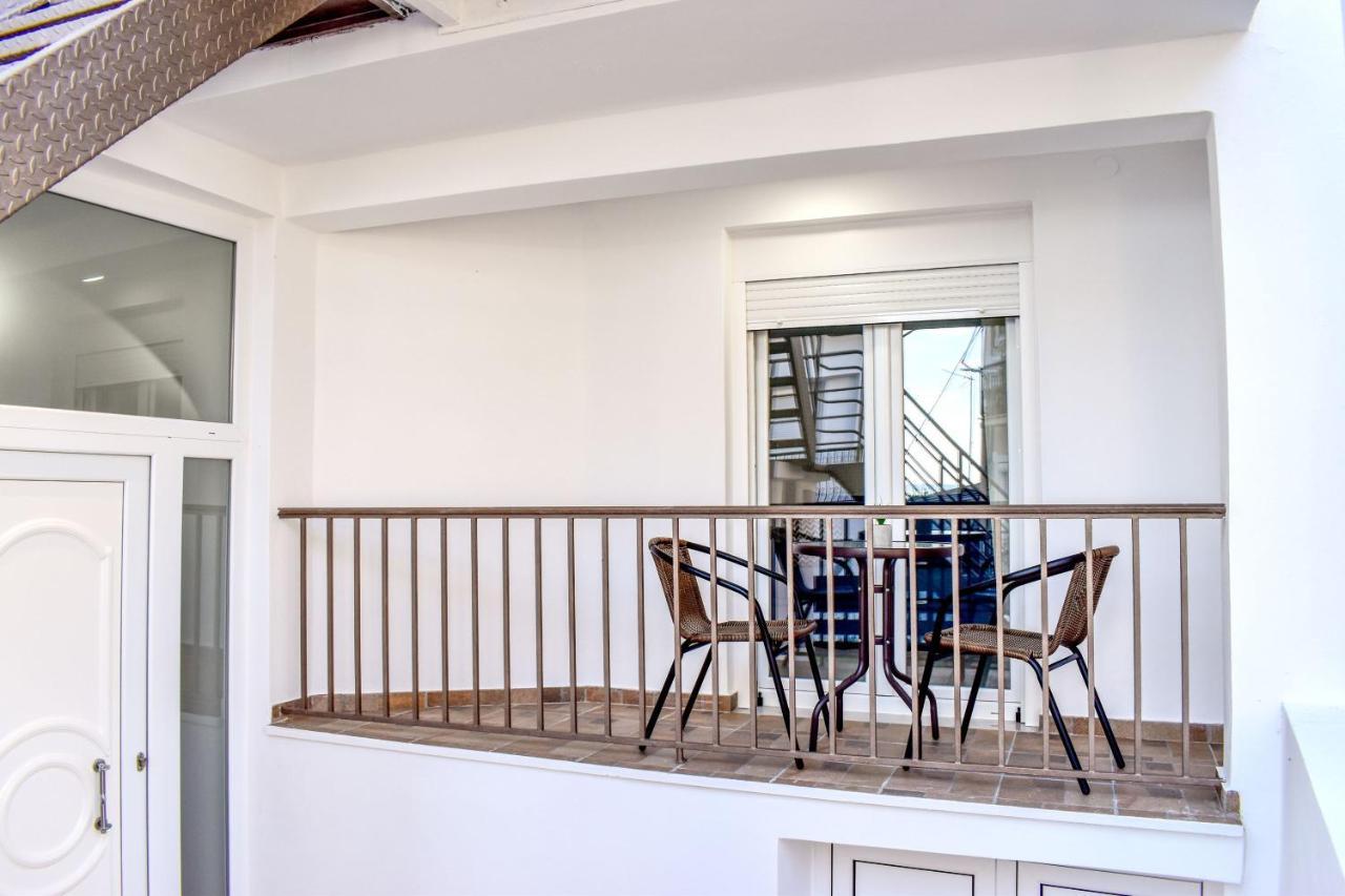 La Maison Plakes 3 Bdr Apt Skiathos-Stadt Exterior foto